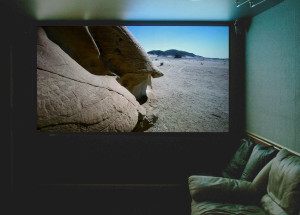 Projection-screen-home2