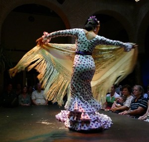 Flamenco_in_Sevilla_01